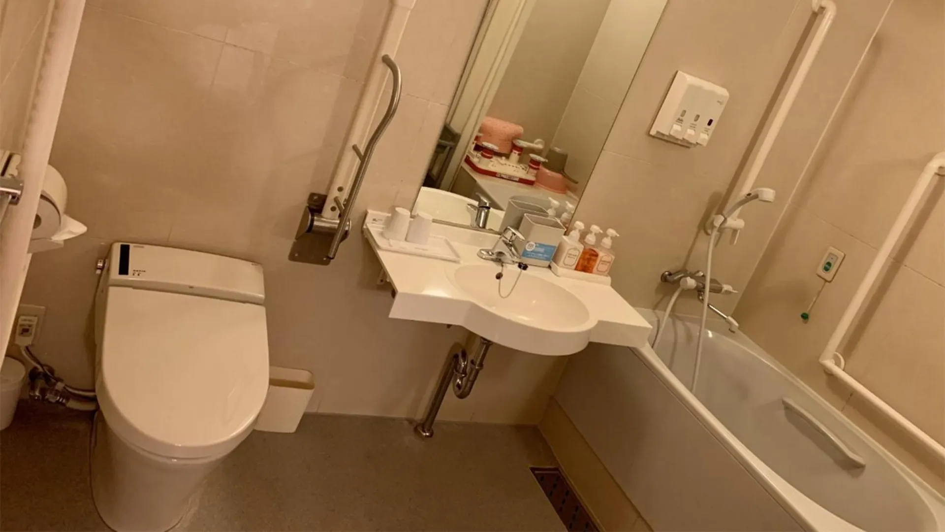 *** Hotel Toyoko Inn Tokyo Yamanote Sen Otsuka Eki Kita Guchi No 2 Japan